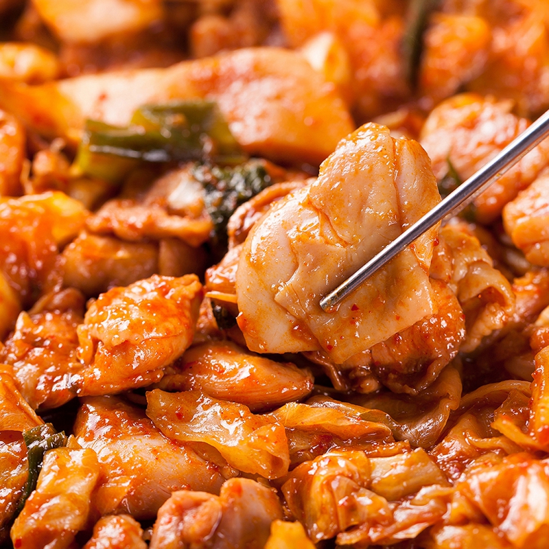 반식엔 100% 쫄깃 닭다리살 숯불 양념/간장닭갈비 300g x 4팩(1.2kg) 6일 16시 상품이미지