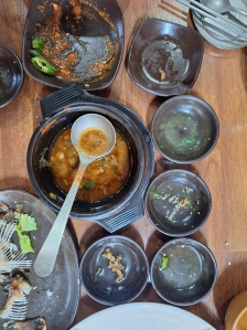 반찬 남기지않고 먹기
