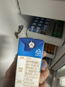 3월테트라팩