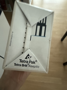 테트라팩 찾았어요